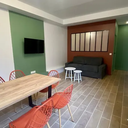 Spacious Flat Near Grands Boulevards 6p Appartamento